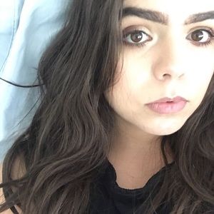 Meet your Posher, Maquayla